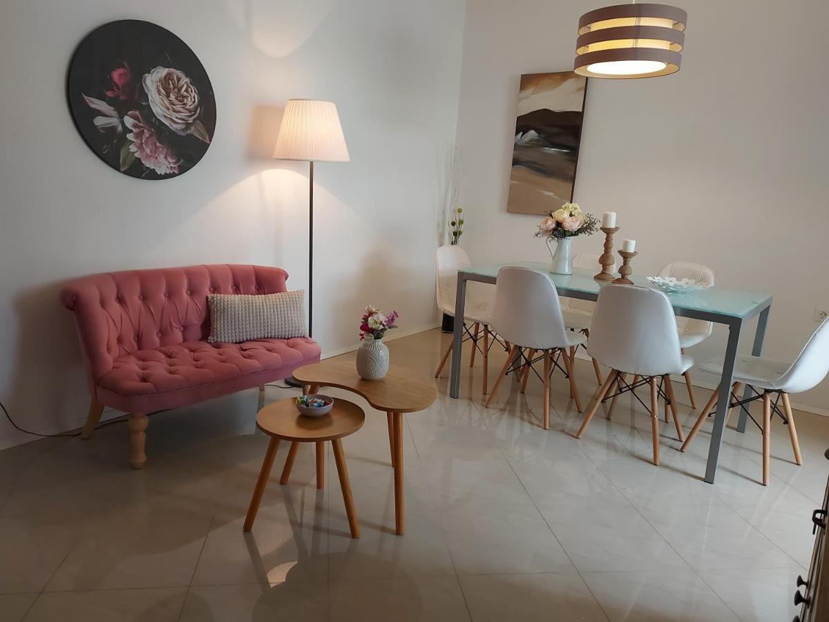 Apartments And Rooms Villa Dona Макарска Екстериор снимка