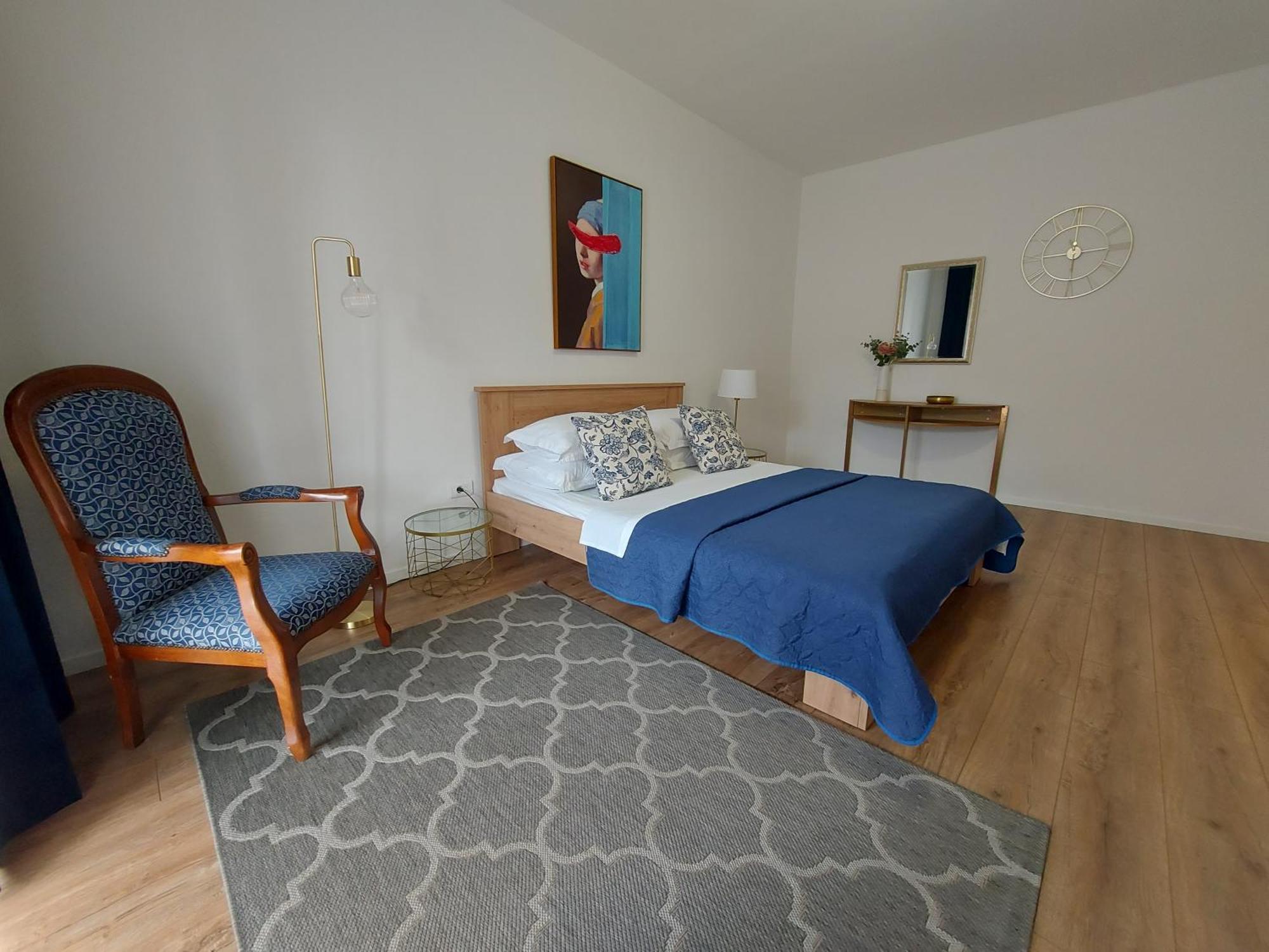 Apartments And Rooms Villa Dona Макарска Екстериор снимка