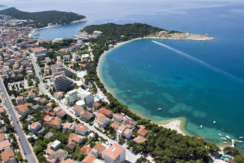 Apartments And Rooms Villa Dona Макарска Екстериор снимка